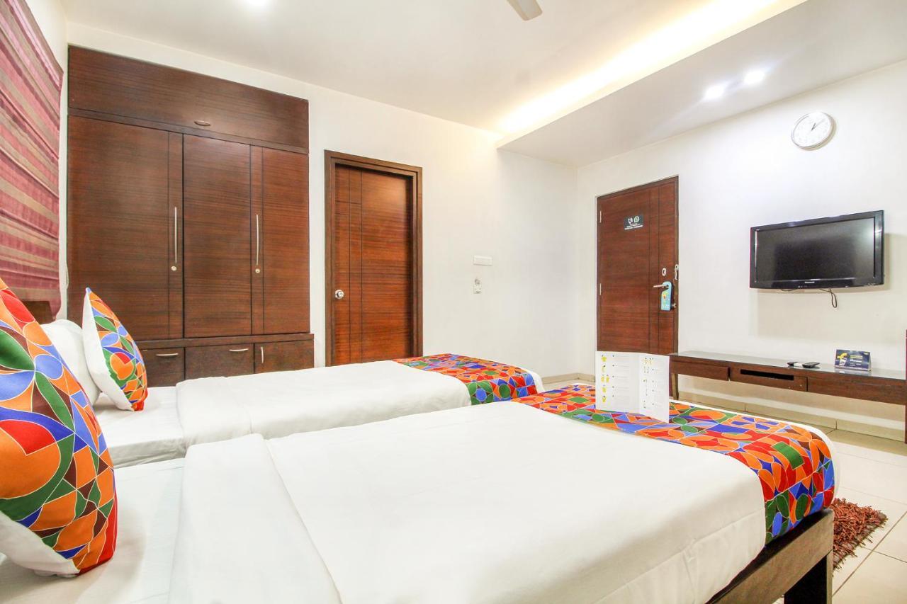 Fabhotel Hill View II Hitech City Haiderabad Buitenkant foto